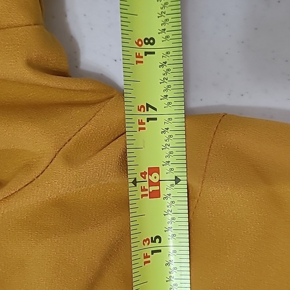 Gilli women's mustard gold 3/4 length ruffled sleeve dress size Small - Picture 9 of 11